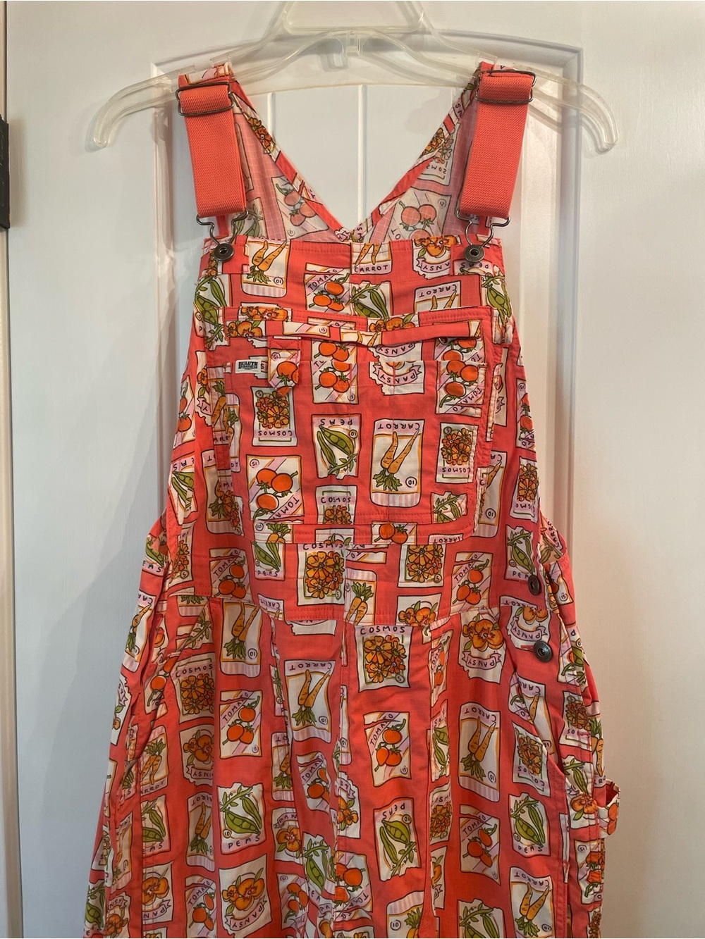 Duluth Heirloom coral seed packet overalls, size M x 31